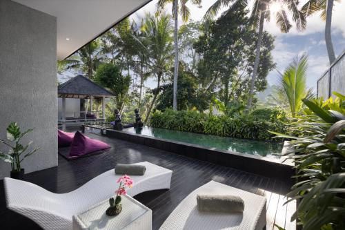 Capung Asri Eco Luxury Resort with Private Pool Villas