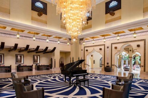 Sharq Village & Spa