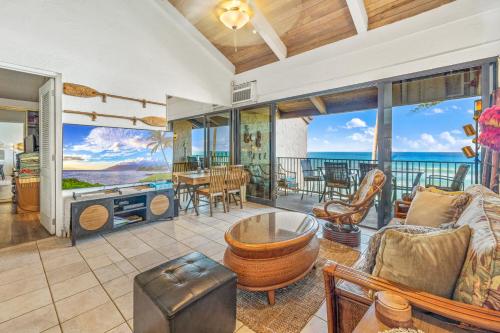 The Noniluna One - Sleeps 10 Plus Pack N Play - image 2