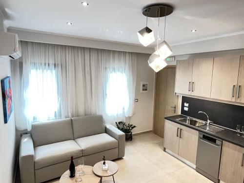 Maison deluxe studios and apartment 2