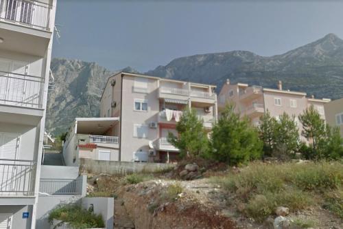 Apartments with a parking space Makarska - 21539