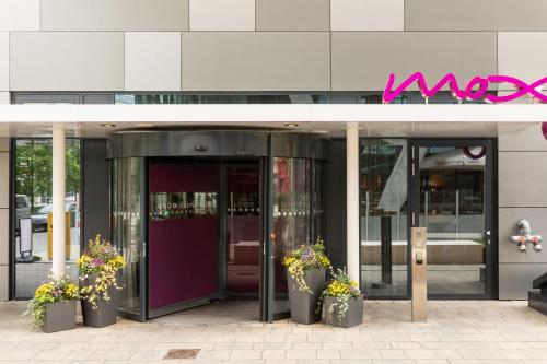 MOXY Frankfurt Airport - image 2