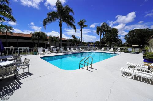 Florida Condos on Lake Tarpon