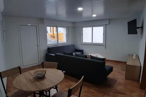 Villa T2 Maçussa - 45min Lisbon (Villa T2 Macussa - 45min Lisbon) in มาสซูกา