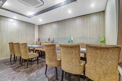 Capital O Hotel Gravity Near Nexus Hyderabad