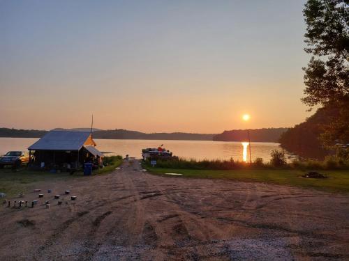 Chalet with great lake view