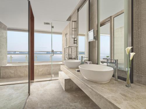 476853275 InterContinental Haikou Seaview by IHG