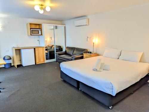 شقق أركانا موتور إن آند تيراس (Arkana Motor Inn & Terrace Apartments) in ماونت جامبير