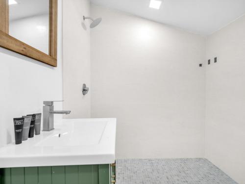 Elegant & Brand New Studio in Prime Location in Miami, USA