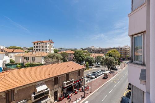 Изглед, Wilson ravissant 2 pièces 4 couchages à quelques pas des plages et commerces (Wilson ravissant 2 pieces 4 couchages a quelques pas des plages et commerces) in Жуан ле Пен