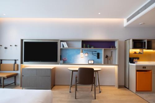 2 double beds