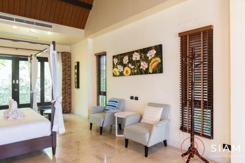 Villa BangKao 3Br Pool & Walk to Beach