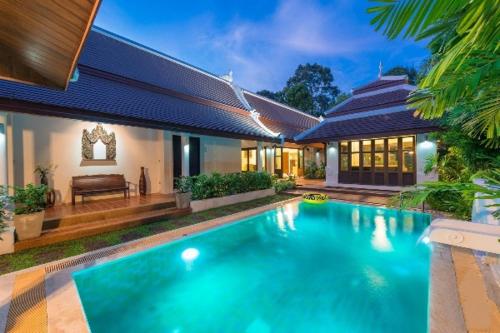 Villa BangKao 3Br Pool & Walk to Beach