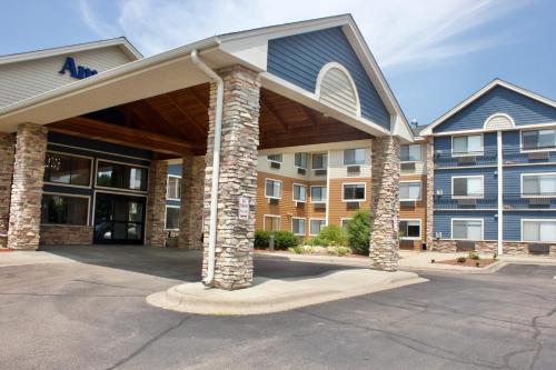 AmericInn by Wyndham Shakopee Near Canterbury Park