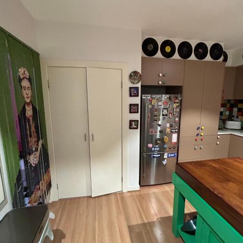 Eclectic 2BR apartment in West Footscray! in West Footscray