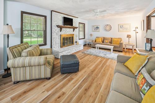 Myrtle Beach Home Less Than 1 Mi to Arrowhead Country Club in Myrtle Beach, USA