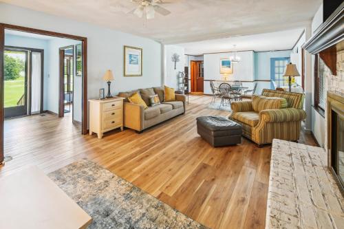 5 Mi to Boardwalk Myrtle Beach Home Near Golfing in 森林溪