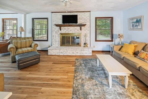 5 Mi to Boardwalk Myrtle Beach Home Near Golfing in 森林溪