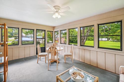 5 Mi to Boardwalk Myrtle Beach Home Near Golfing in 森林溪