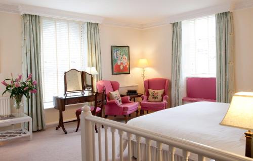 The Castle at Taunton Room Type - Deluxe Double Room