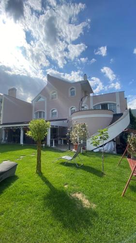 Meduza Wellness Spa - Apartment - Hlohovec