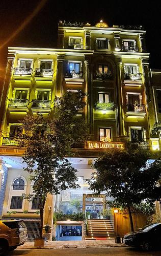 LA MIA HOTEL