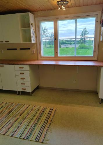 Konyha, Puumajamajoitus maaseudulla in Tuorila