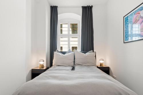 The Straßburger, stylish 3 BR apartment in Mitte, group & family friendly, 4- 6 Guests, Берлин (фото 9)