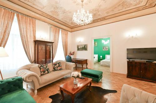 Stunning Charles Bridge Apartment, Praha (fotografie 4)