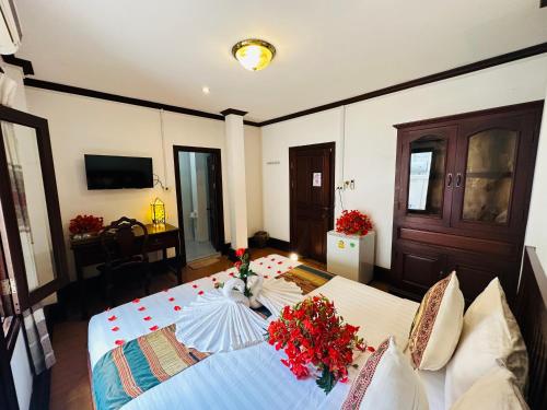 Superior Double Room image 9