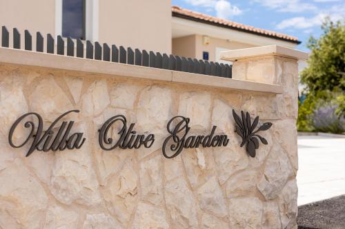 Villa Olive Garden