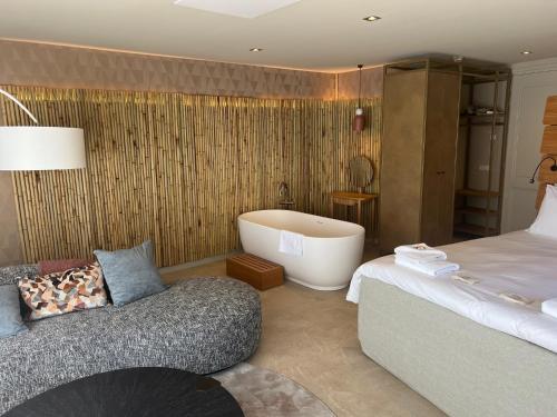 Badhotel Renesse - image 13