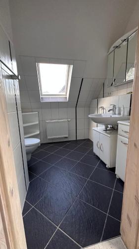 浴室, Ferienhaus im Grünen (Ferienhaus im Grunen) in 格羅斯普拉斯滕