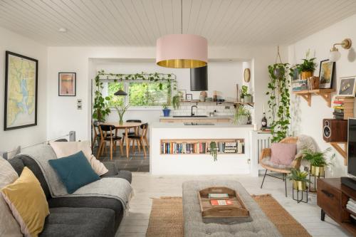 Number 4 - Stylish 1 bedroom house in Truro, Cornwall, Truro (zdjęcie 6)