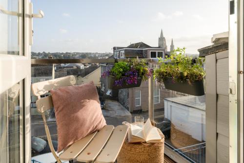 Number 4 - Stylish 1 bedroom house in Truro, Cornwall, Truro (zdjęcie 9)