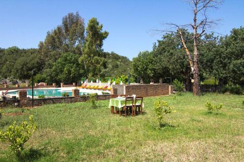 สวน, Yeşilkaya Hotel (Yesilkaya Hotel) in คายาเคย