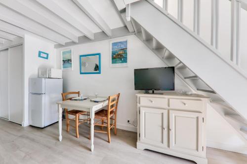 Apartment image 10