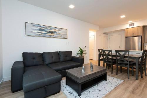 Lux Apt with Rooftop pool by Petco Park and Convention center 41