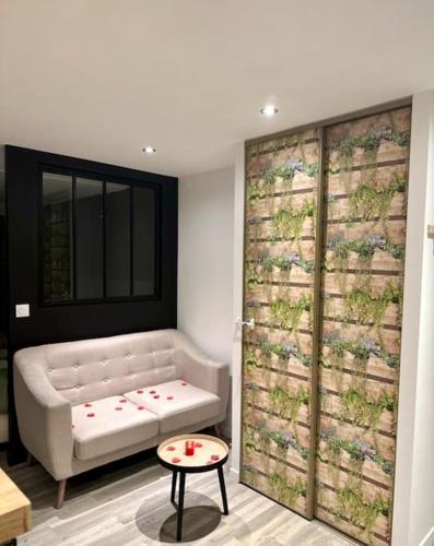 Appartement Love Room/Jacuzzi in Les Pradettes