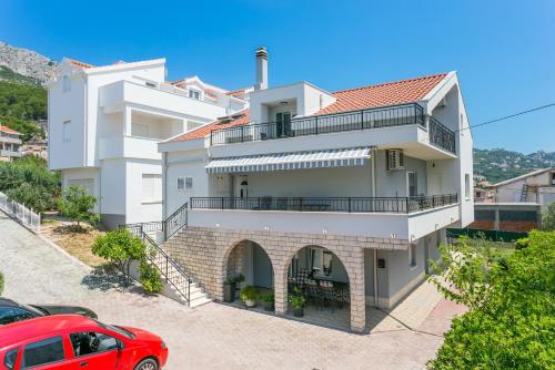 Apartments with a parking space Solin, Split - 21445