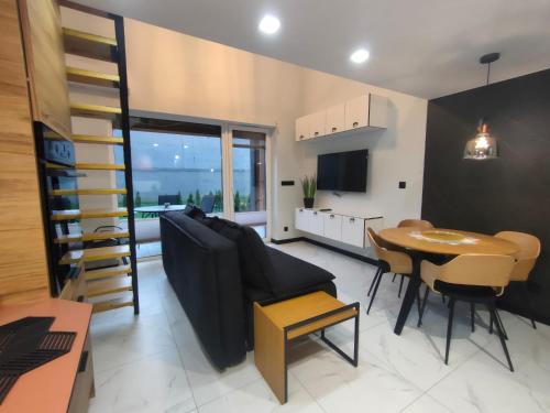 Superior Laguna Beskidow Pilot's Studio! Sauna&Gym! Air Condition!