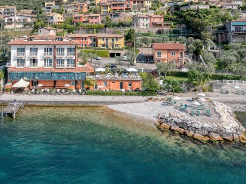 La Caletta Hotel Bolognese - 숙소 외관