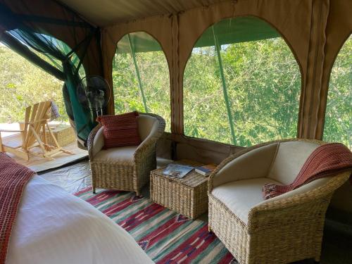 Facilities, Echoes of Eden: River Retreat in Naivasha