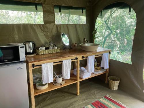 Facilities, Echoes of Eden: River Retreat in Naivasha
