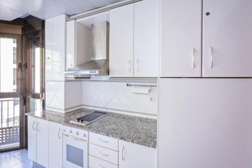 Aparthotel Napols - Abapart - image 6