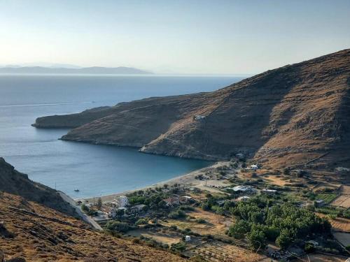 Το Σπίτι στην Πλάκα/ To Spiti stin Plaka