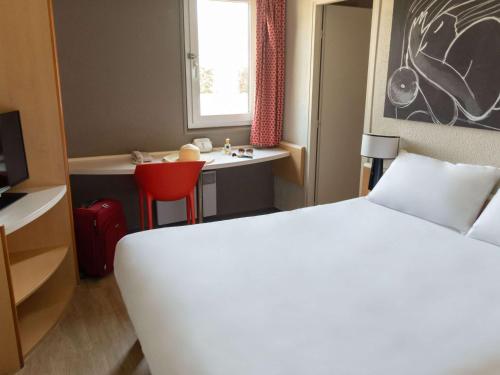 ibis Narbonne