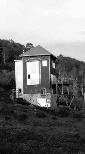 Towerhouse - Modern Cabin @ 8,000ft