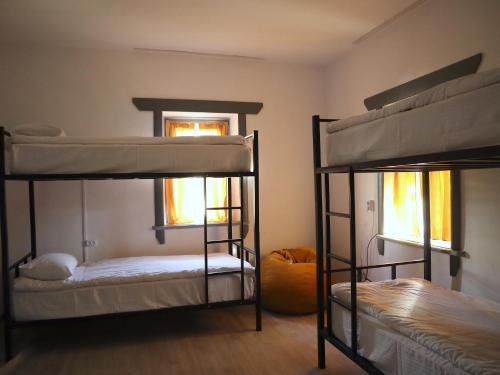 ESENIN 1 Hostel & Bar, Karakol
