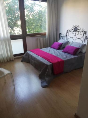 Vanity Apartment - 4 bedrooms with 4 bathrooms - AC & WIFI, Roma